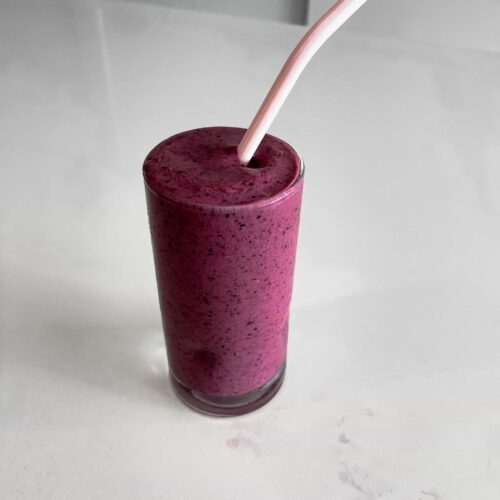 Blueberry Peanut Butter Smoothie